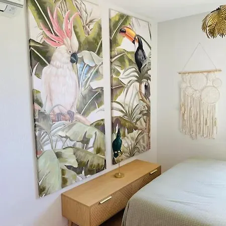 Apartment T3 A 400m De La *