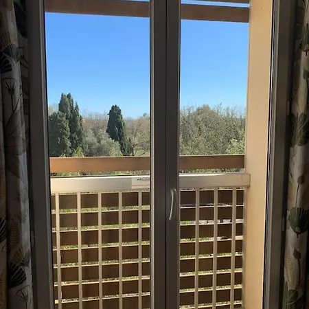 Apartment T3 A 400m De La